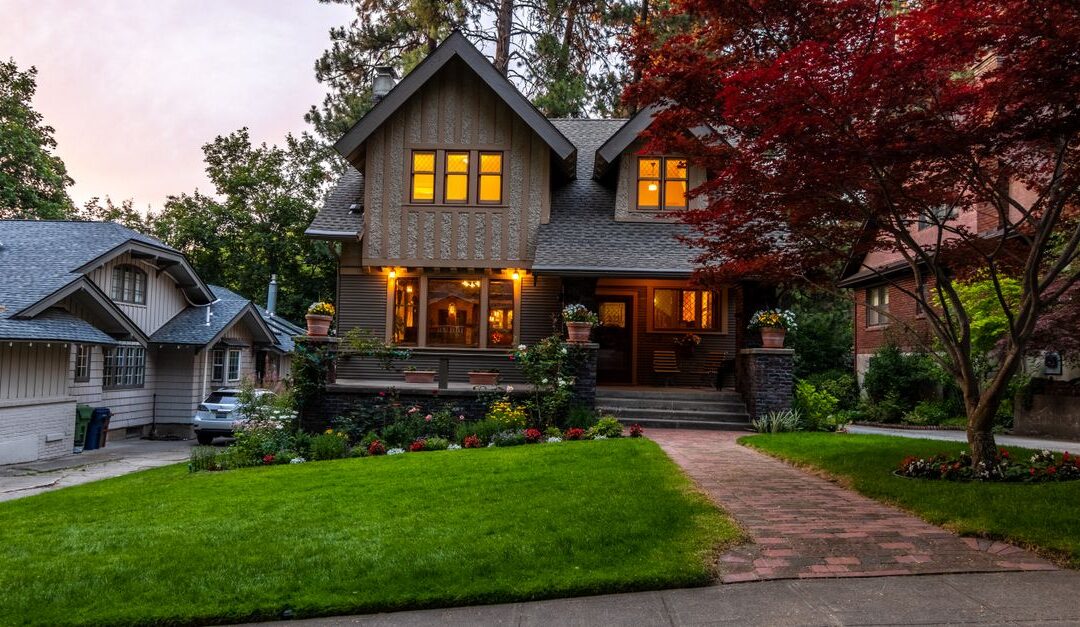 Builder Sentiment Just Hit a 14-Year Low. Here’s What That Means for LA Buyers and Sellers.